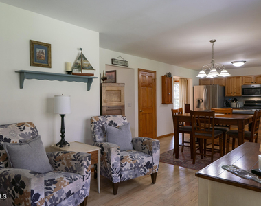 32 Jones Road - Photo Thumbnail 9