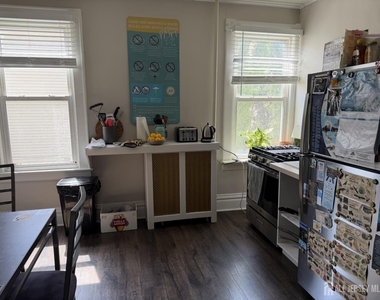 205 Cedar Avenue - Photo Thumbnail 4