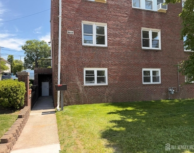1020 Raritan Avenue - Photo Thumbnail 15