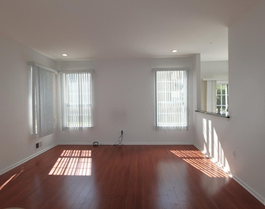 27 Pin Oak Drive - Photo Thumbnail 8