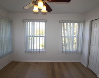 27 Pin Oak Drive - Photo Thumbnail 22
