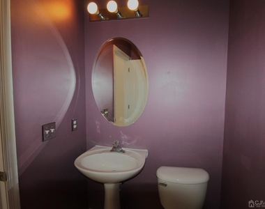 27 Pin Oak Drive - Photo Thumbnail 7