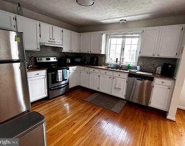 2638 Daniel Terrace - Photo Thumbnail 8