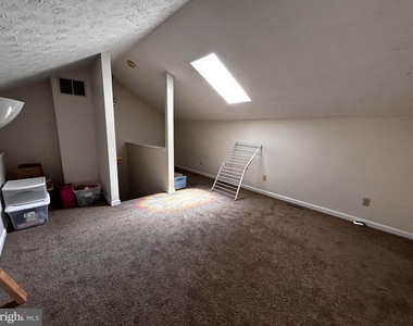 2638 Daniel Terrace - Photo Thumbnail 18