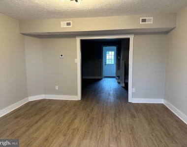 412 Diehl Street - Photo Thumbnail 1