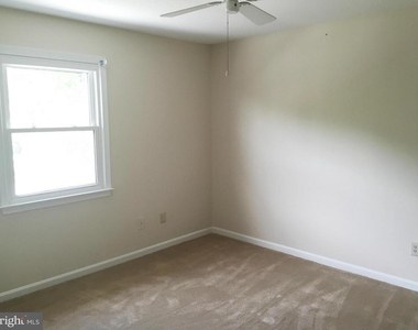 32 Tarleton Way - Photo Thumbnail 2