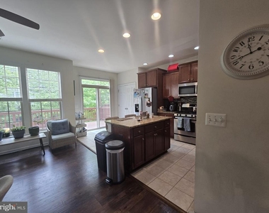 22174 Breitling Terrace - Photo Thumbnail 11