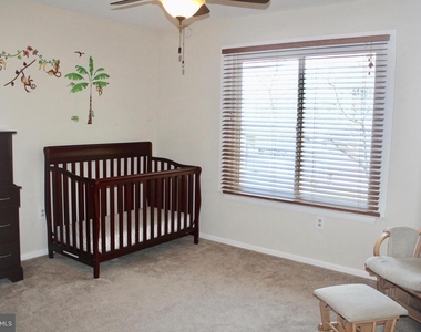 1118 Challedon Road - Photo Thumbnail 9