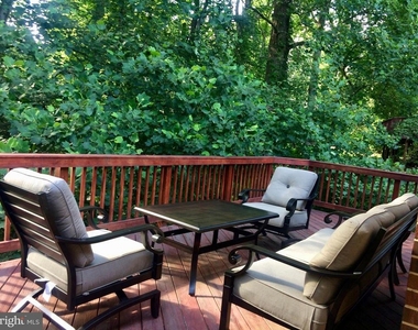 1118 Challedon Road - Photo Thumbnail 20