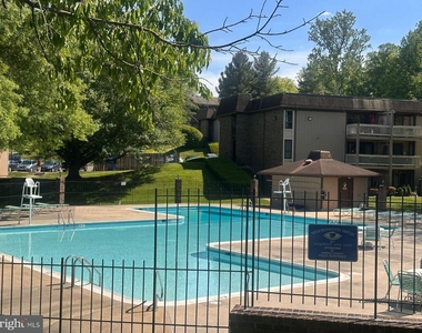 5821 Royal Ridge Drive - Photo Thumbnail 15