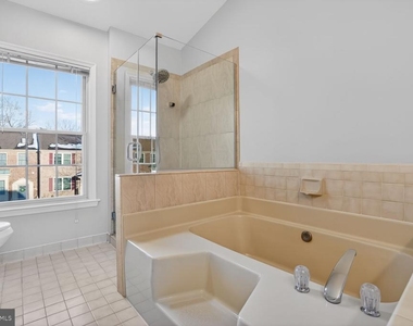 8408 Millwood Drive - Photo Thumbnail 12