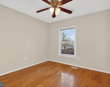 8408 Millwood Drive - Photo Thumbnail 15