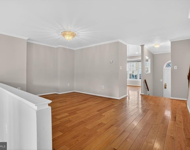 8408 Millwood Drive - Photo Thumbnail 9