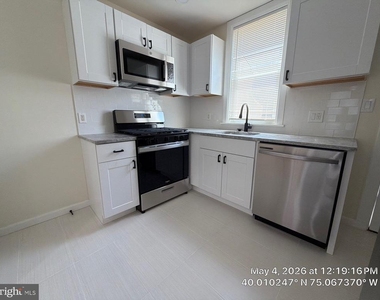 5349 Eadom Street - Photo Thumbnail 7