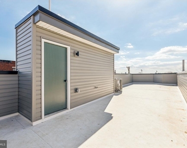 415 W York Street - Photo Thumbnail 18
