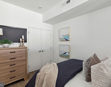 1439 Federal Street - Photo Thumbnail 11