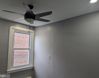 539 W Olney Avenue - Photo Thumbnail 11