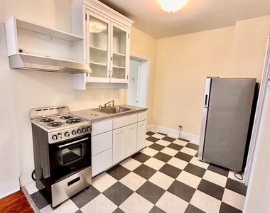 30 W Penn Street - Photo Thumbnail 3