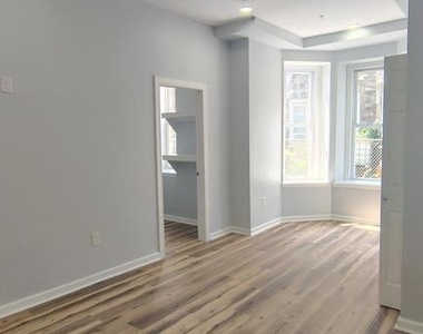 3412 N 19th Street - Photo Thumbnail 5