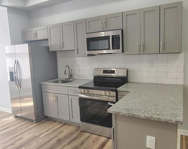 3412 N 19th Street - Photo Thumbnail 3