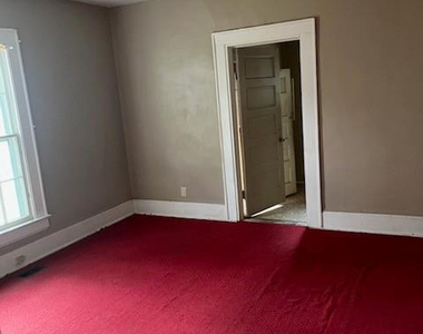 404 Mcgwigan Street - Photo Thumbnail 10