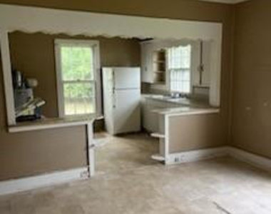 404 Mcgwigan Street - Photo Thumbnail 12