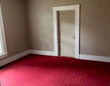404 Mcgwigan Street - Photo Thumbnail 11