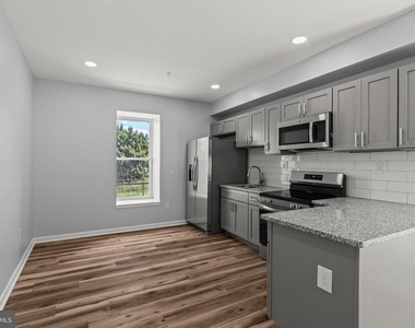 3412 N 19th Street - Photo Thumbnail 4
