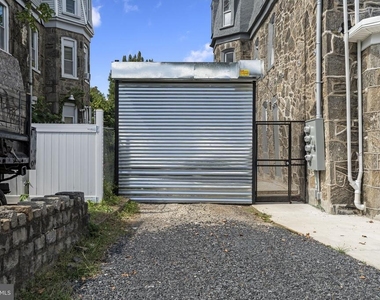 3412 N 19th Street - Photo Thumbnail 1