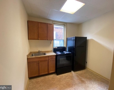 3734 N Sydenham Street - Photo Thumbnail 7