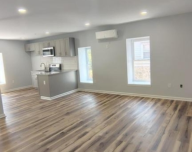 3412 N 19th Street - Photo Thumbnail 1