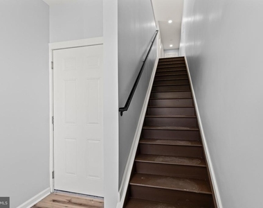 3412 N 19th Street - Photo Thumbnail 3