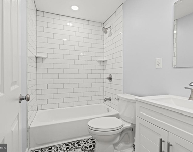 3412 N 19th Street - Photo Thumbnail 11