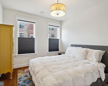 325 Wright Street - Photo Thumbnail 4