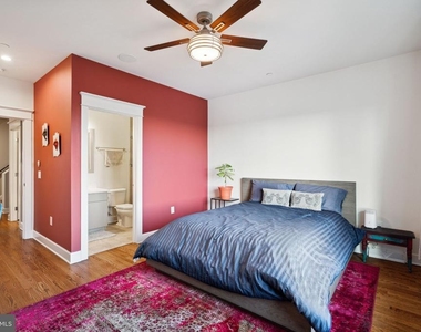 325 Wright Street - Photo Thumbnail 7