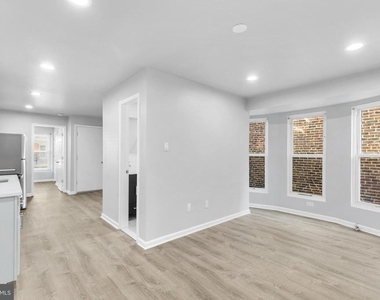 69 E Slocum Street - Photo Thumbnail 2