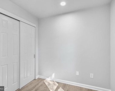 69 E Slocum Street - Photo Thumbnail 14