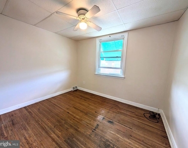 1834 S 28th Street - Photo Thumbnail 13