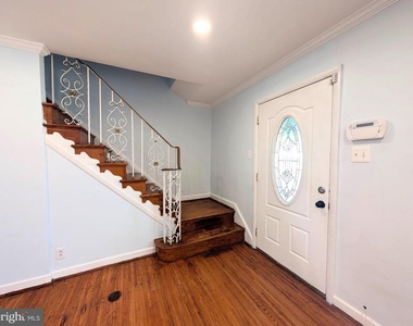 1834 S 28th Street - Photo Thumbnail 9