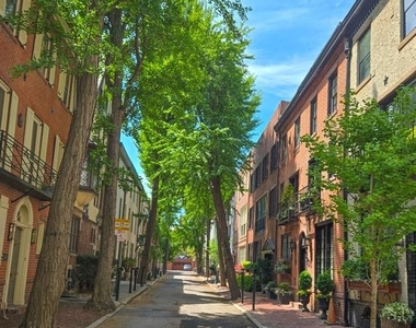 1915 Panama Street - Photo Thumbnail 9