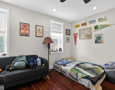 2623 Emerald Street - Photo Thumbnail 17