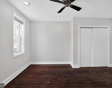 2623 Emerald Street - Photo Thumbnail 20