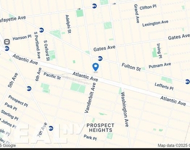 Vanderbilt Avenue - Photo Thumbnail 3