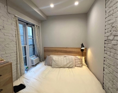 57 Thompson Street, Unit 1b - Photo Thumbnail 7