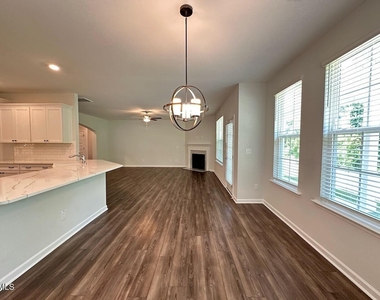 4320 Stony Falls Way - Photo Thumbnail 14