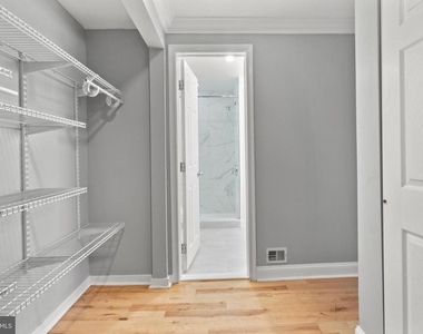 627 N 18th Street - Photo Thumbnail 21