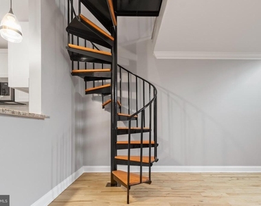 627 N 18th Street - Photo Thumbnail 11