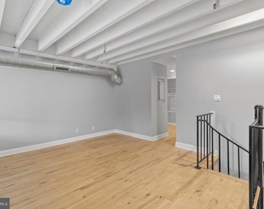 627 N 18th Street - Photo Thumbnail 16