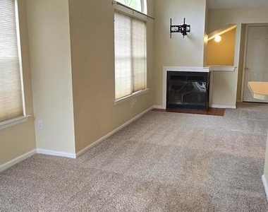 208 Foxmeadow Drive - Photo Thumbnail 4