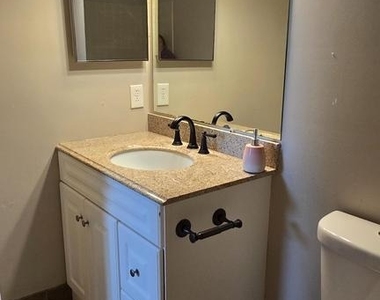 208 Foxmeadow Drive - Photo Thumbnail 15